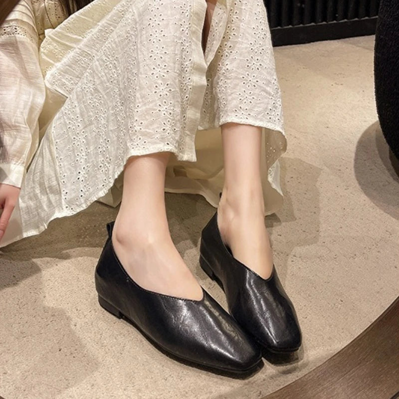 2025 New Shoes for Women Retro Ladies Flats Slip on Shoes Loafers Square Toe Shallow Mouth Women Casual Footwear Lightweight